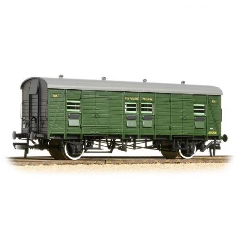 39-525 Bachmann Southern PLV Southern Railway Green